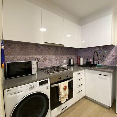 Artistic Digital Getaway - Patio & Great Location! Apartment Lisabona Exterior foto