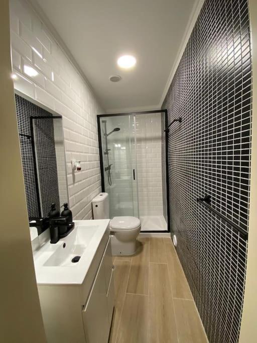 Artistic Digital Getaway - Patio & Great Location! Apartment Lisabona Exterior foto