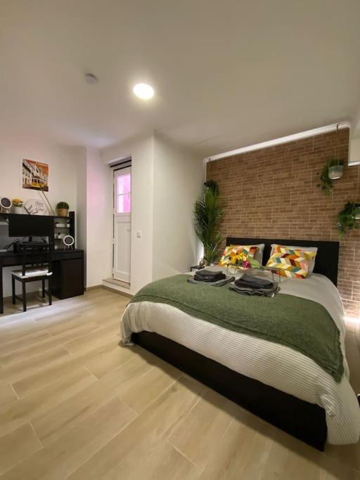 Artistic Digital Getaway - Patio & Great Location! Apartment Lisabona Exterior foto