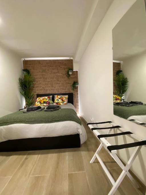 Artistic Digital Getaway - Patio & Great Location! Apartment Lisabona Exterior foto