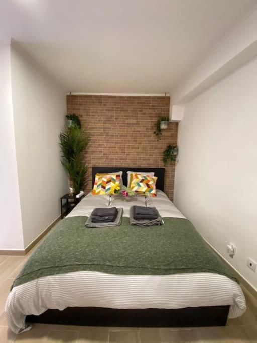 Artistic Digital Getaway - Patio & Great Location! Apartment Lisabona Exterior foto