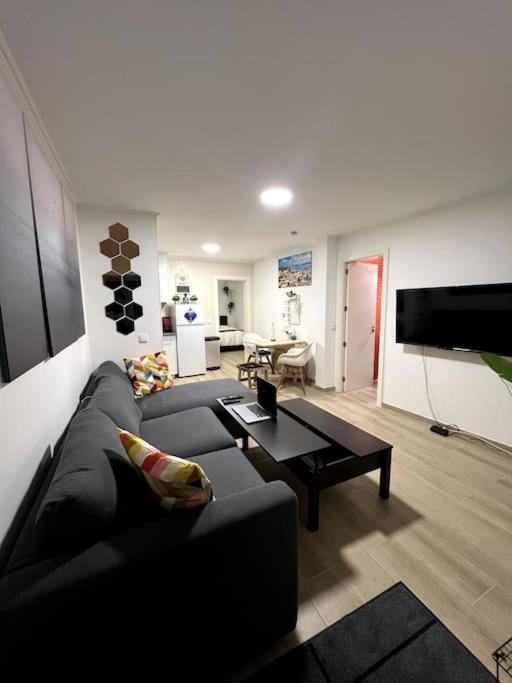 Artistic Digital Getaway - Patio & Great Location! Apartment Lisabona Exterior foto